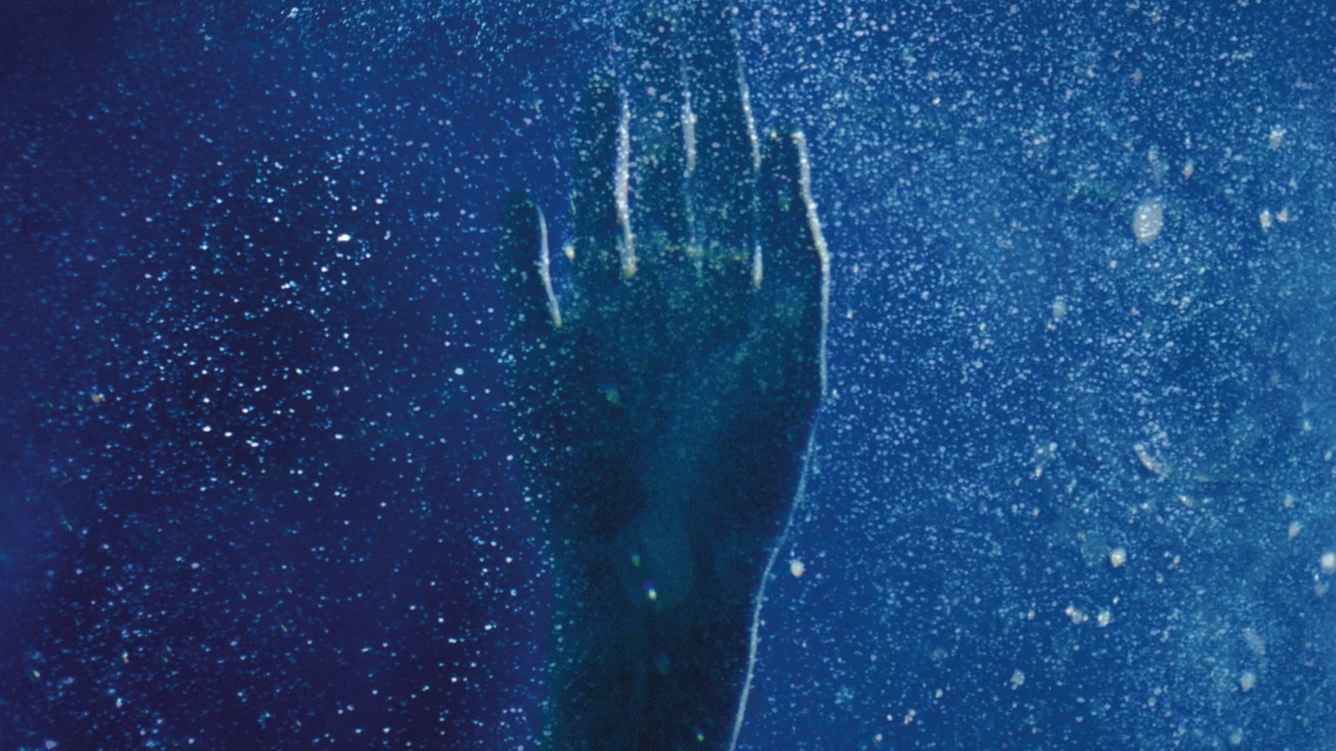 Alla deriva - Adrift