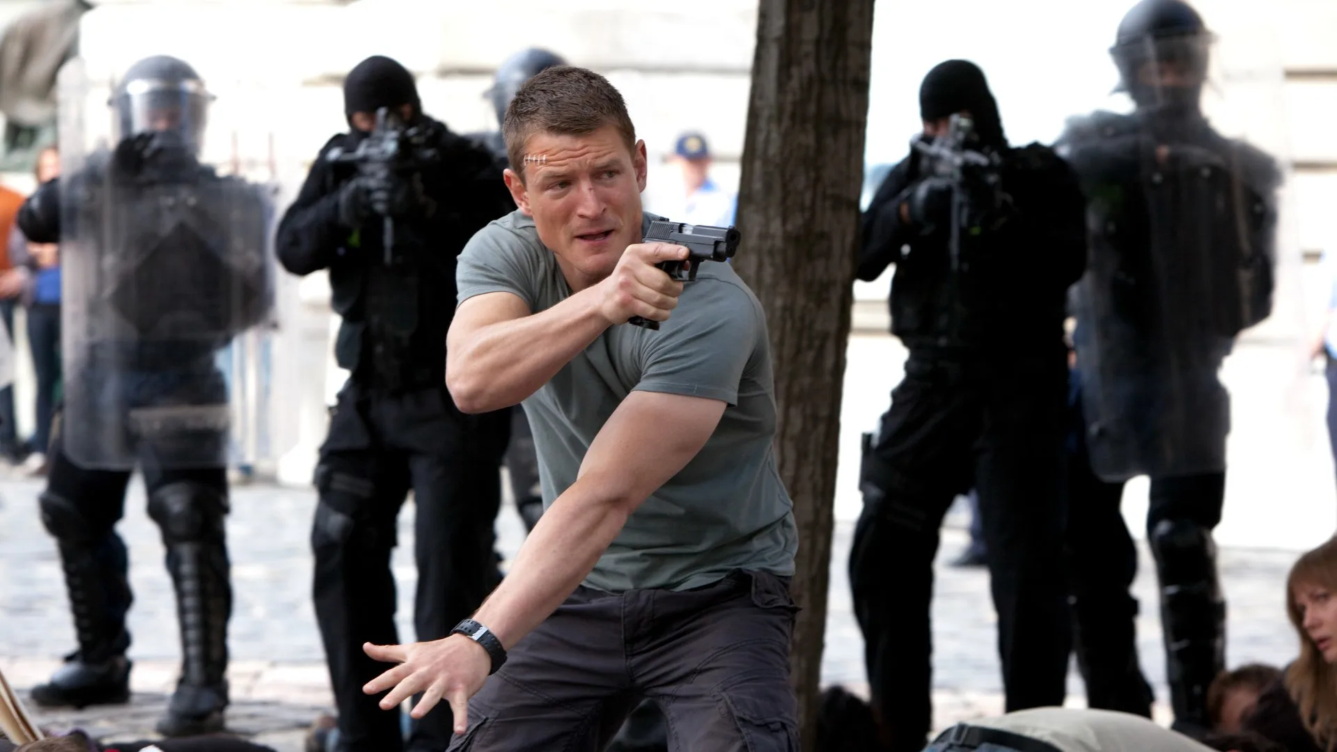 Strike Back stagione 1