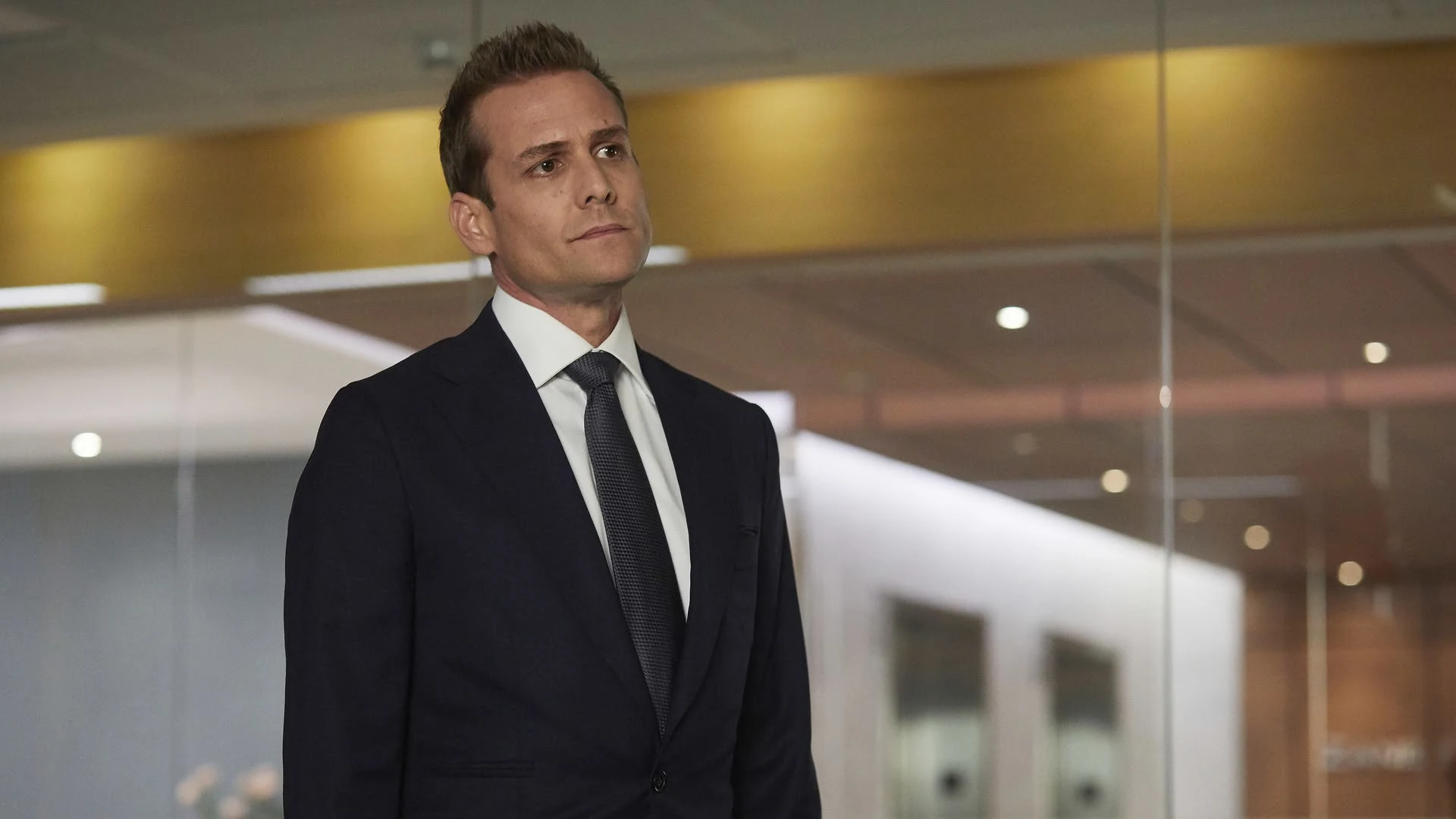 Suits stagione 8